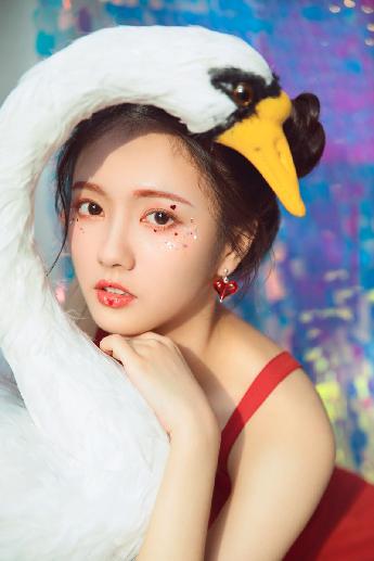 贬妻为妾(罚跪、掌嘴)